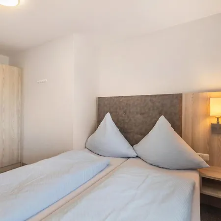 Appartmenthaus Felicitas アパート