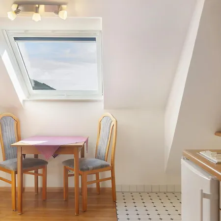 Appartmenthaus Felicitas アパート *