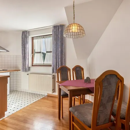 费利西塔斯公寓