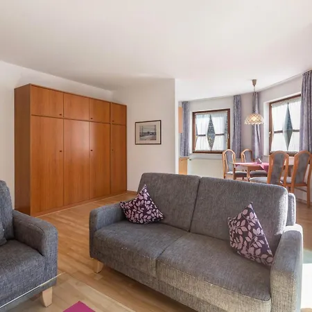 费利西塔斯公寓 公寓 *